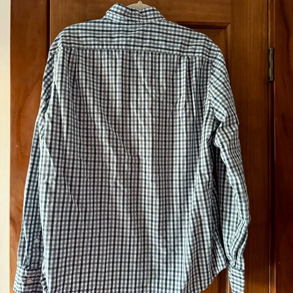 J. Crew Button Down Shirt Men’s Large Blue White Checkered Plaid Dress Casual